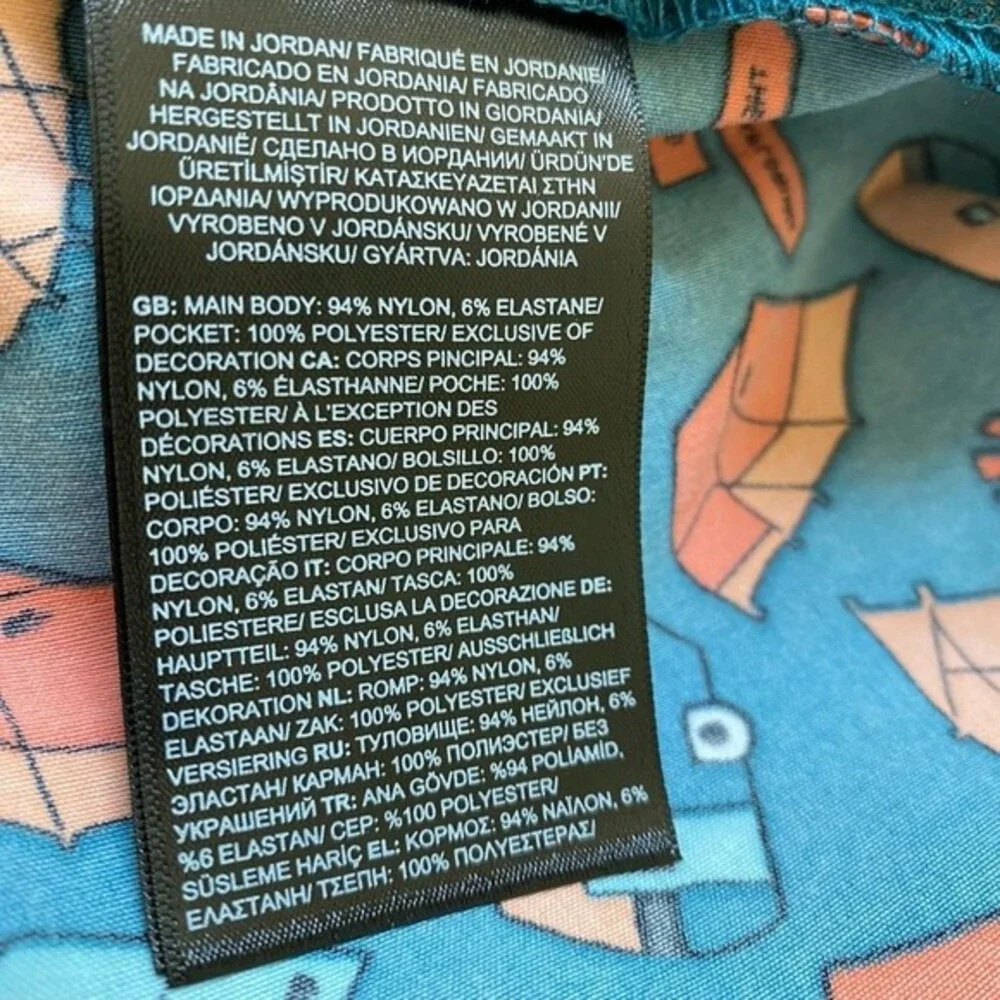 The North Face Allover Camping Print Shorts Men XL Blue Travel Coastal Beach NWT